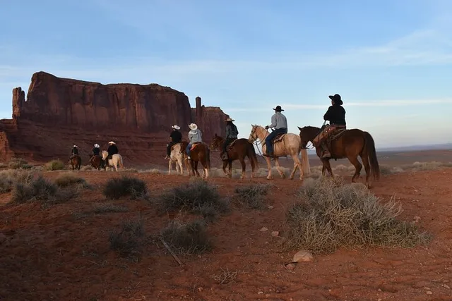 Monument Valley Horseback Tour 2 hr - Image 2