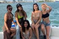 Miami Yacht Charter at Haulover Sandbar 4 hr thumbnail 3