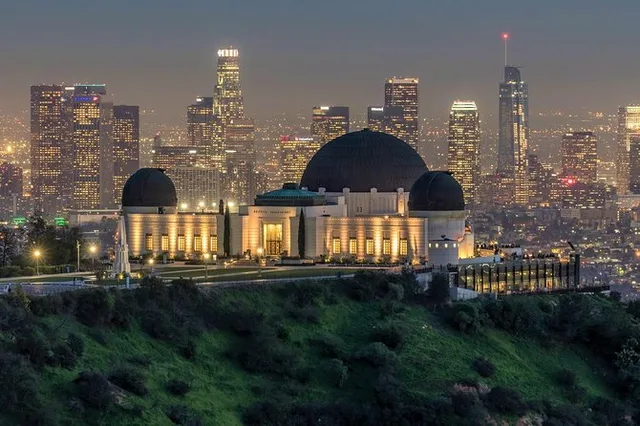 Los Angeles Griffith Observatory Private Tour 3 hr - Image 1