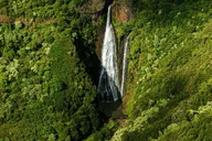 Kauai Helicopter Tour Doors-Off 1 hr thumbnail 3