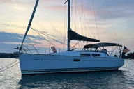 Oyster Bay Sailing Experience thumbnail 5