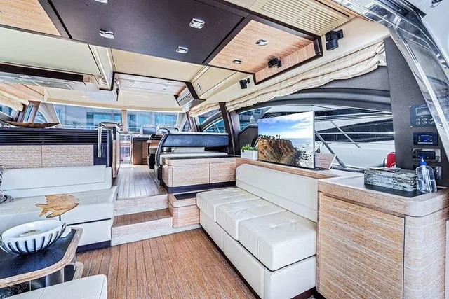 Los Angeles Yacht Rental 4 hr - Image 6
