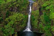 Maui Hana Rainforest Helicopter Tour 50 Min thumbnail 4