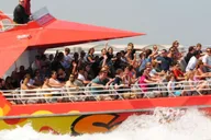 Chicago Speedboat Architecture Tour 75 min thumbnail 6