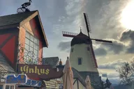 Santa Barbara Private Tour with Solvang and Wineries thumbnail 2