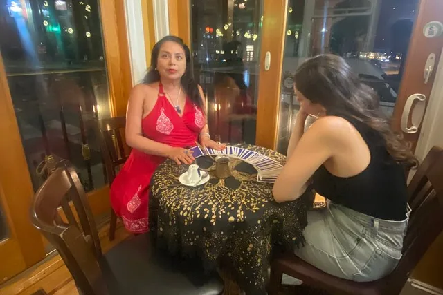 Salem Psychic Tour with Tarot Reading - Image 6