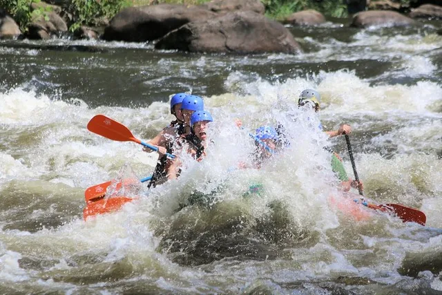 Hartford Whitewater Rafting Adventure 2 hr - Image 5