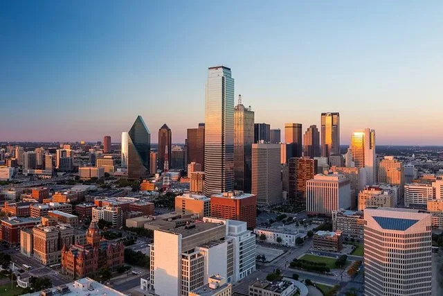 Dallas City Tour with Presidential Library and Observation Deck - Image 1