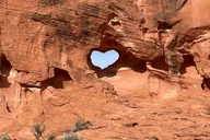 Las Vegas Valley of Fire Hiking Adventure thumbnail 1