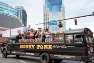 Nashville Honky Tonk Party Bus Tour (1 hr 45 min) thumbnail 3