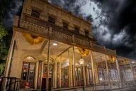 Sacramento Ghosts and Booze Haunted Pub Crawl 2 hr thumbnail 4