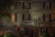 Savannah Haunted Pub Crawl thumbnail 1