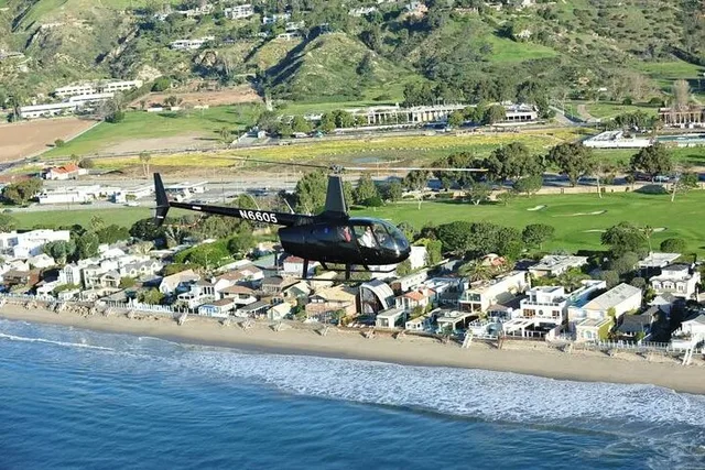 Los Angeles Helicopter Tour of the Coastline 30 min - Image 5