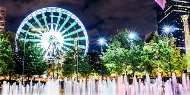 Atlanta SkyView Ferris Wheel Ride - Image 5