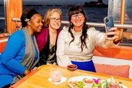 New York City Yacht Cruise with Drink thumbnail 1