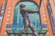 Milwaukee Brewers Baseball Game at American Family Field thumbnail 4
