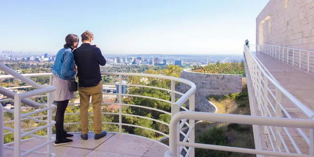 Los Angeles Getty Center Guided Tour - Image 1