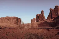 Moab 4x4 Tour with Delicate Arch Hike 4 hr thumbnail 6