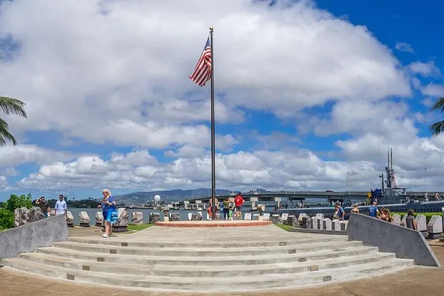 Honolulu Pearl Harbor USS Arizona Memorial Tour - Image 1