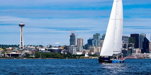 Seattle Sailing Cruise BYOB 2 hr - Image 2
