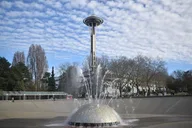 Seattle Space Needle & Center Walking Tour thumbnail 2