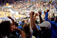 Orlando Magic NBA Basketball Game thumbnail 2