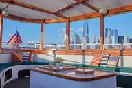 New York City Sunset Yacht Cruise thumbnail 5