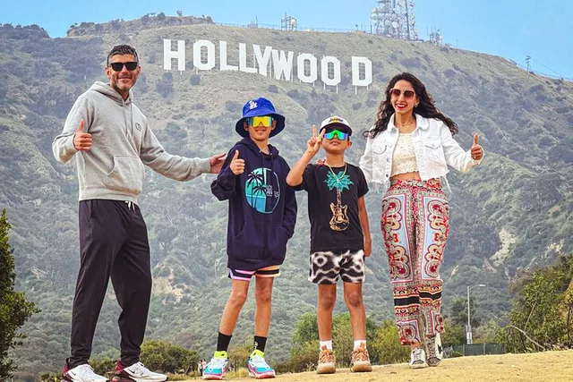 Los Angeles City Tour of Hollywood and Beverly Hills - Image 3