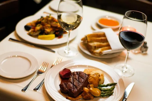 Boston Restaurant Tour - Image 1