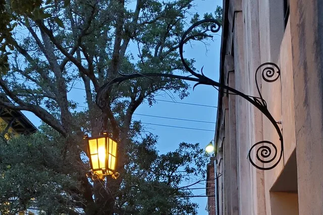Charleston Evening Walking Tour - Image 1