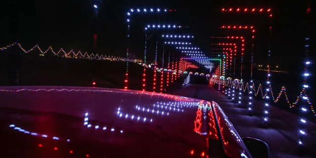 Las Vegas Motor Speedway Holiday Light Show - Image 5