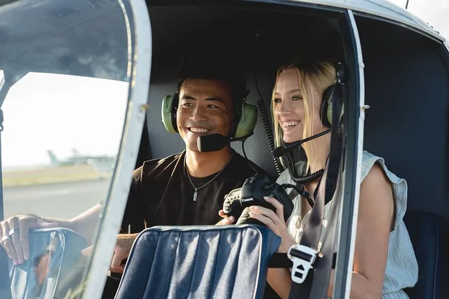 Honolulu Helicopter Tour 30 Min - Image 2