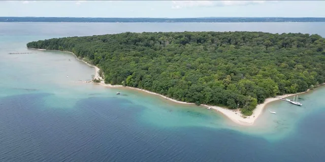 Traverse City Power Island Guided Jet Ski Tour - Image 3