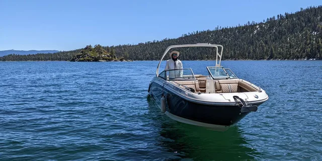Lake Tahoe Yacht Tour - Image 4