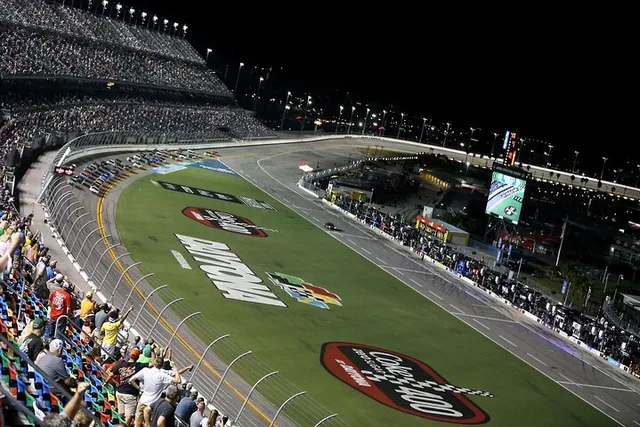 NASCAR Coke Zero 400 Race Day Packages - Image 4