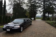 Napa or Sonoma Wine Tour in Private Limousine thumbnail 2