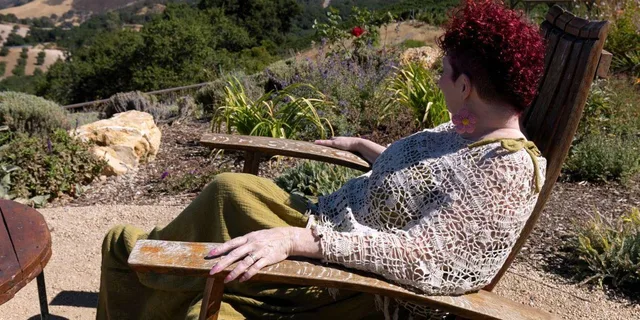 Paso Robles 3-Winery Tour with Picnic Lunch - Image 6