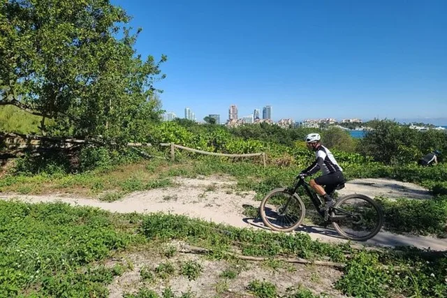 Miami Mountain Biking Virginia Key Trails - Image 1