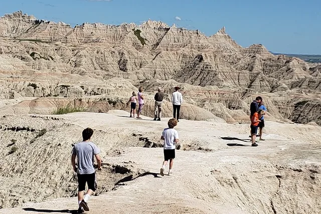 Badlands Private Tour with Local Experts - Image 6