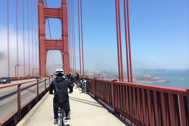 San Francisco Golden Gate Bridge Bike Rental - Image 1