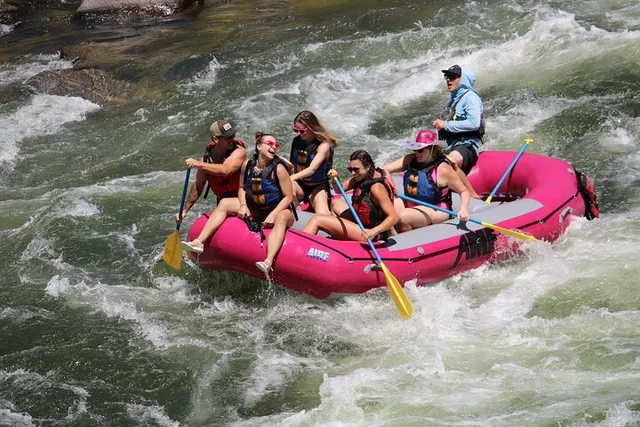 Boise Whitewater Rafting Trip 2.5 hr - Image 4