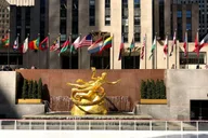 New York Private Tour of Iconic Landmarks by Car thumbnail 2