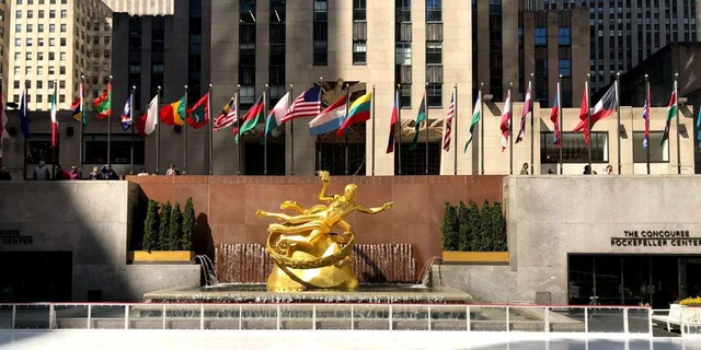 New York Private Tour of Iconic Landmarks by Car - Image 2