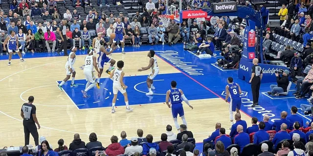 Philadelphia 76ers Basketball Game Ticket - Image 6
