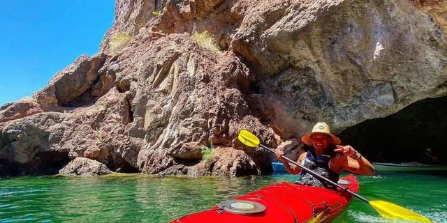 Las Vegas Emerald Cave Kayak Adventure - Image 4