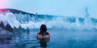 Fairbanks Northern Lights and Chena Hot Springs Tour