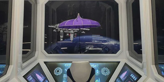 Houston Museum of Illusions Entry Ticket - Image 4
