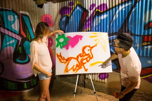 Las Vegas Graffiti Paint Experience - Image 3