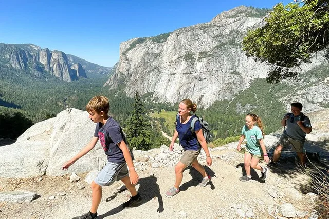 Yosemite Family Explorers Private Tour - Image 2