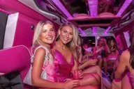 Las Vegas Limo Tour with Champagne and Nightclub Entry thumbnail 6